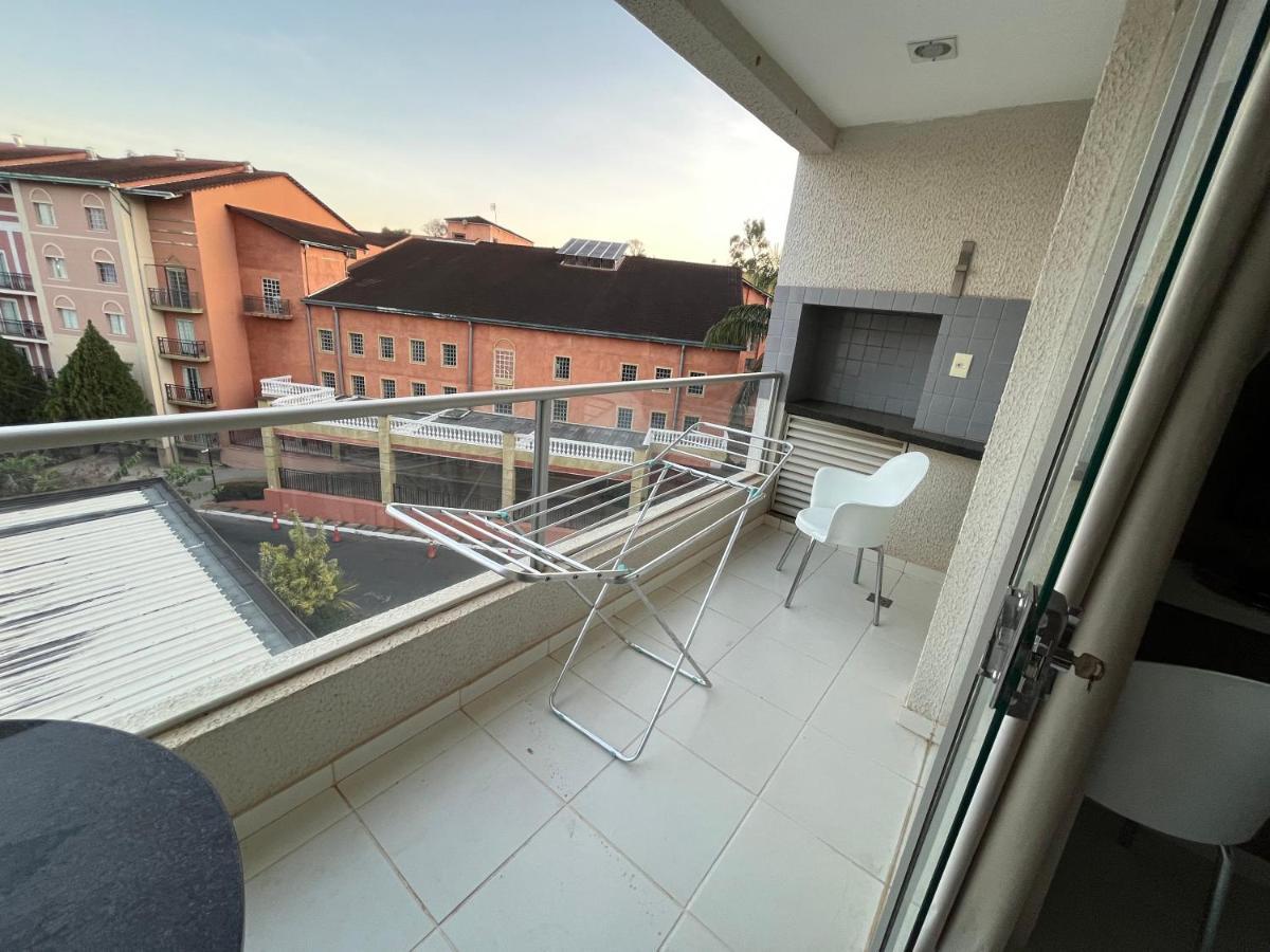 Flat 501 - Condominio Veredas Do Rio Quente - Diferenciado Com Ar Na Sala E No Quarto Kültér fotó