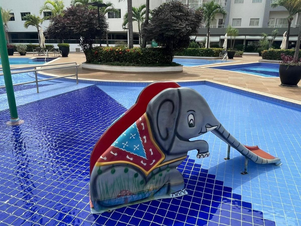 Flat 501 - Condominio Veredas Do Rio Quente - Diferenciado Com Ar Na Sala E No Quarto Kültér fotó