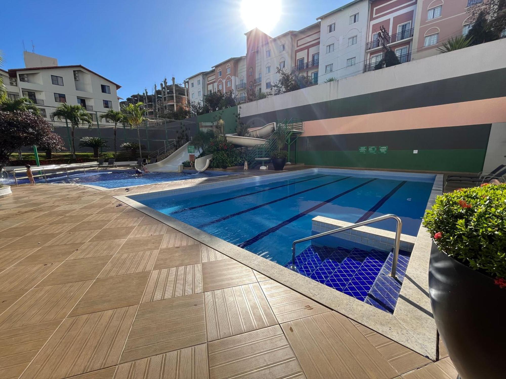 Flat 501 - Condominio Veredas Do Rio Quente - Diferenciado Com Ar Na Sala E No Quarto Kültér fotó
