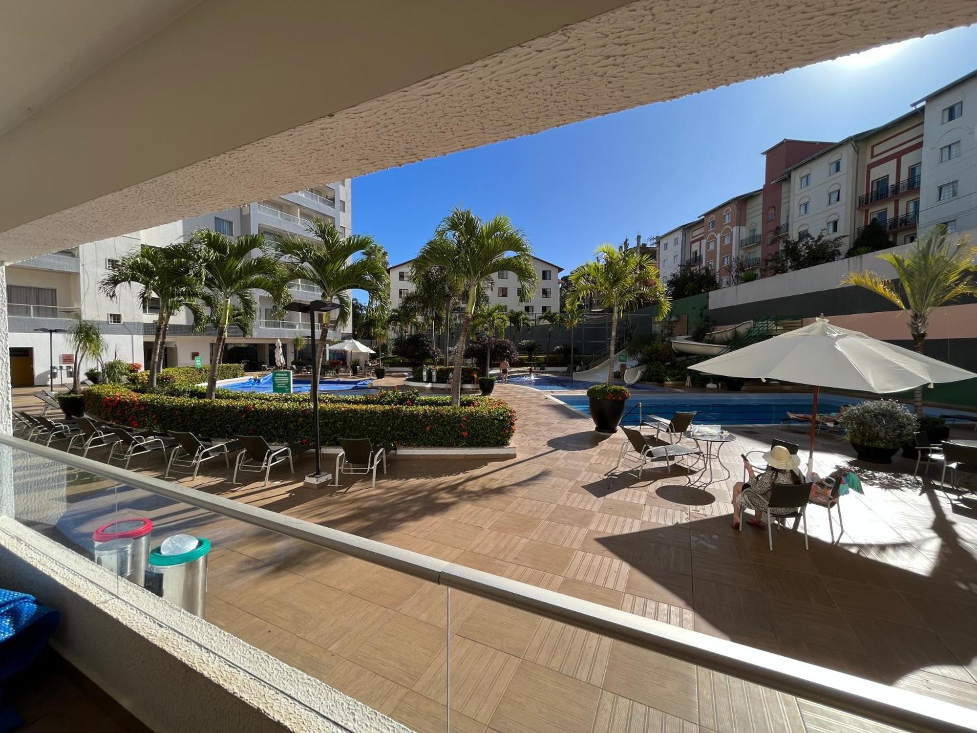 Flat 501 - Condominio Veredas Do Rio Quente - Diferenciado Com Ar Na Sala E No Quarto Kültér fotó